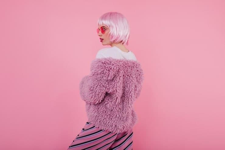 how to bring a wig back to life A practical guide with cleaning styling and repair tips to revive shine and volume