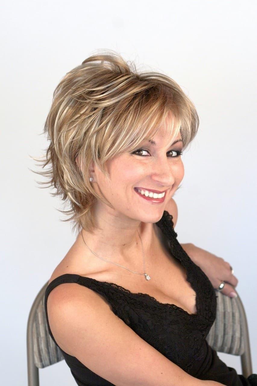 does brigitte macron wear wigs? A closer look at the rumors, expert comments and the photographic timeline