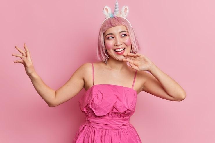 antonia honey blonde wig review and styling tips to achieve a natural sunlit look