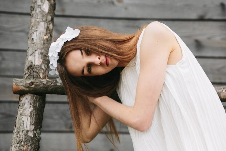 can you glue a wig with no lace? DIY fixes, best adhesives and tips for a secure natural hold