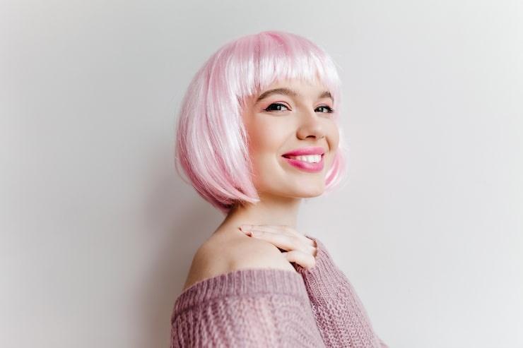 does lori on shark tank wear a wig - Fact Check with Photos, Expert Commentary and Hairstyle Breakdown