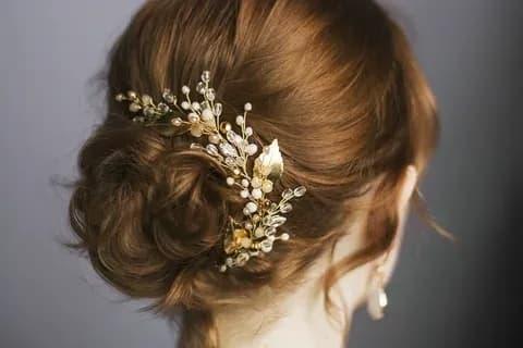 does margie ellisor wear a wig Investigating photos, styling clues and expert opinion