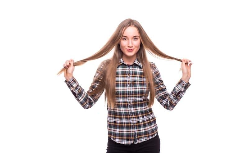 Can I Dye a Synthetic Wig How to Color It Safely What Products Work and FAQs on can i dye a synthetic wig