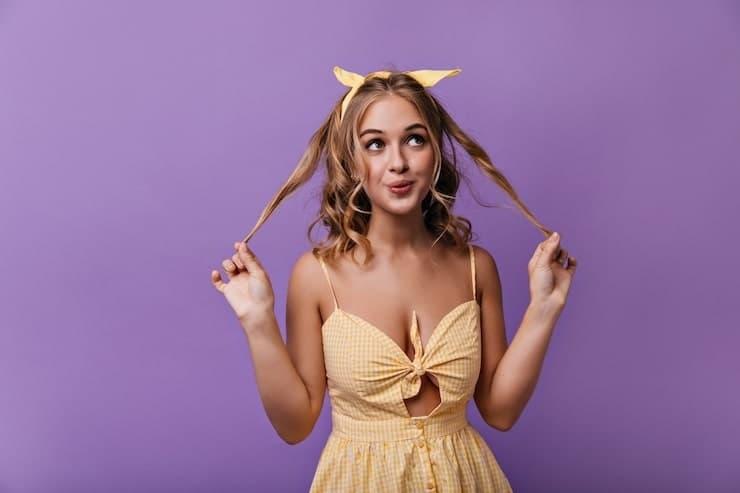 can you sleep in a wig safely - expert tips for overnight wear, comfort, and wig care