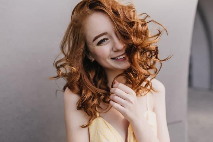 how to curl synthetic wig - 8 easy heat-free and low-heat tricks for natural-looking curls
