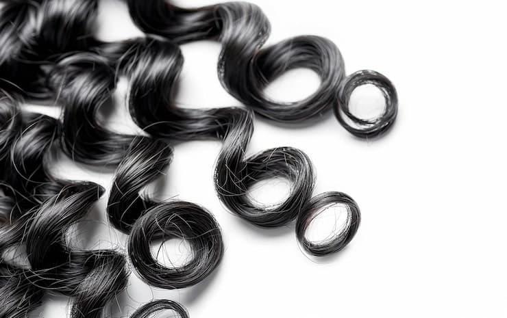 Effortless Glam with a Lace Front Honey Blonde Wig for Everyday Elegance