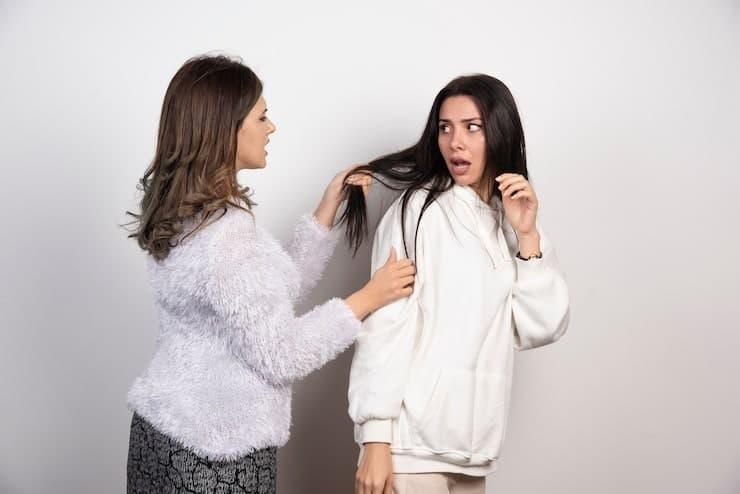 Uncovering why did andy warhol wear a wig and the myths behind his signature style