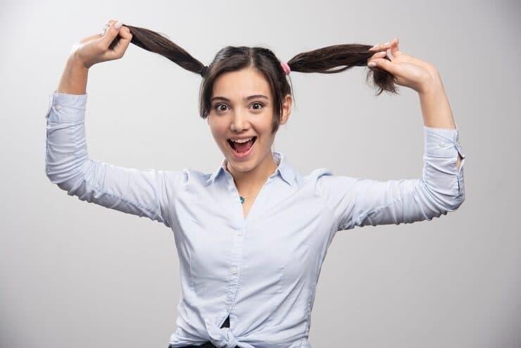 Discover synthetic wigs trends and affordable wigs to transform your look