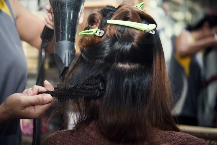 how long does a wig last on your head and how to extend its life with simple care tips