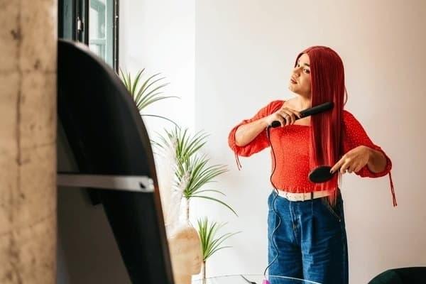 Ultimate Guide to Choosing a Honey Blonde Wavy Wig for Natural Looks and Easy Styling