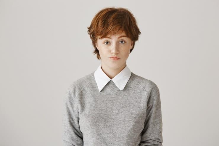 how to clean wig like a pro with gentle step by step tips for synthetic and human hair