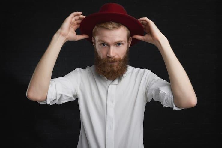 New photos and stylist insights answer does donald trump have a wig and what it means for his public image