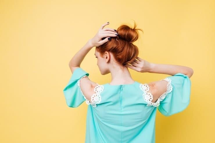 does malin akerman wear a wig in hunting wives Hairstylist Insights and On-Set Styling Truths