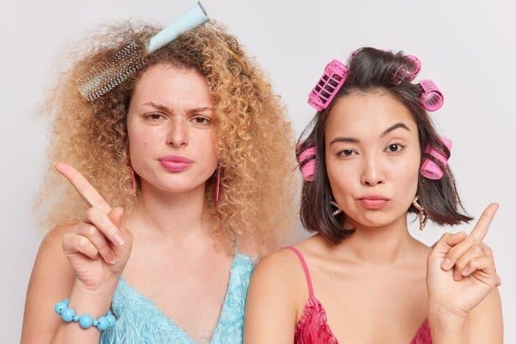 does tyler hynes wear a wig - uncovering the truth with photos timeline and expert analysis