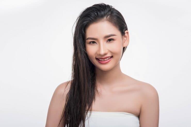 Unpacking did lyle really wear a wig Evidence from photos witnesses and forensic analysis